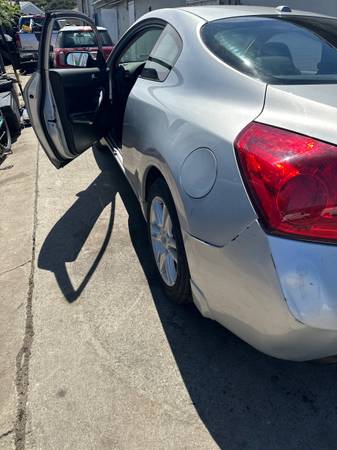 2008 Altima Nissan - $4500 (Half Moon Bay)63442413372419124