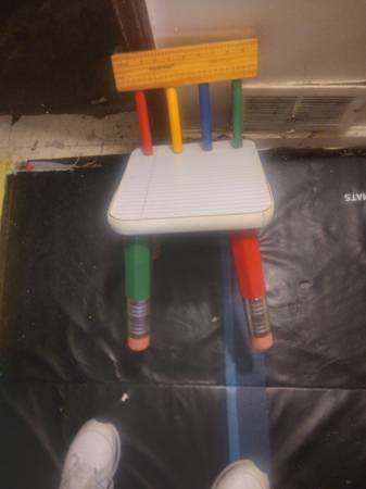 kids chair 1