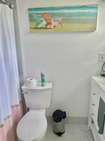 $1,699 / 1br - Near Key Biscayne And Downtown Brickell (Rhodes area coconut Grove)64051005991298123