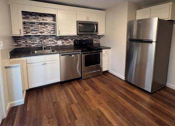 Cable Ready, Washer/Dryer, View 1
