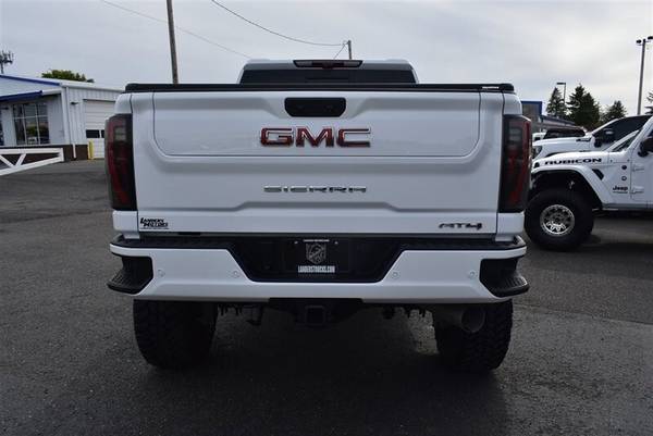 Camión GMC Sierra 3500 AT4 diésel 4x4 tracción en las cuatro ruedas 2024 - $79,900 (415 SE 223rd Gresham, OR 97030)63622365530881123