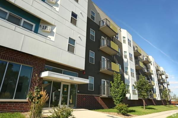 $995 / 520ft2 - Studio 1ba, Private Balcony, In-Unit Laundry (301 2nd Street East, Williston, ND)63663364421251124