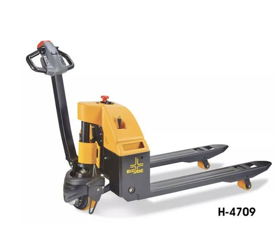 Electric Pallet Truck – Excellent Condition – $2,500 (San Diego) 1