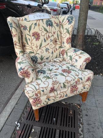 Beautiful handmade armchair 1