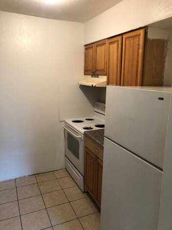$750 / 1br - Large 1 Bedroom Available October 1st (6235 Chef Menteur)63903421157635124