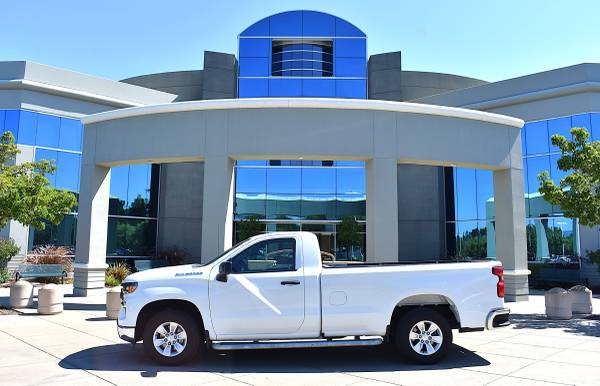 2024 Chevrolet Silverado WT Camioneta 2D - $29,890 (san jose oeste)63482991202817122