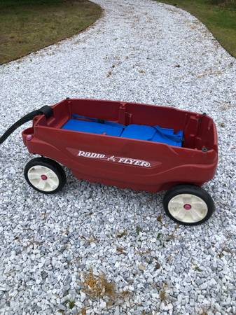 Wagon- Radio Flyer 1