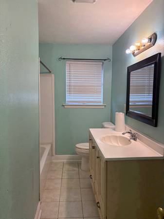 $1,500 / 3br - 1000ft2 - Duplex apartment near John Clancy Elementary and Winn Dixie63903650034306121
