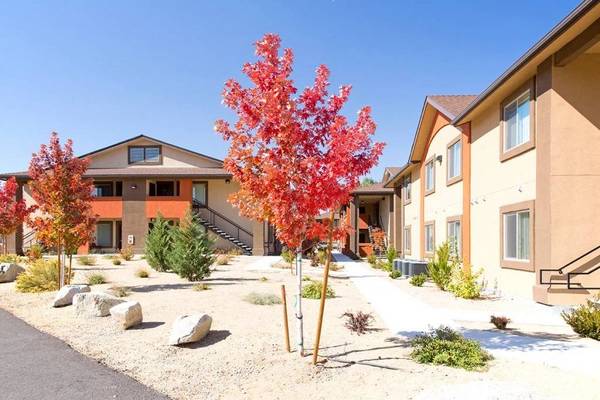 $1,540 / 2br - 1008ft2 - Comfortable 2 bed, 2 bath, prime location! (Reno)63682237919617123