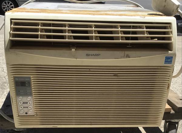 Sharp Window unit air conditioner 1
