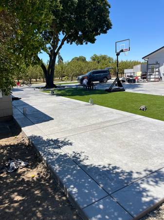 Route and landscaping 1