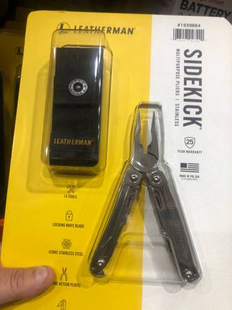 Leatherman brand new sidekick with case only 65,00 1