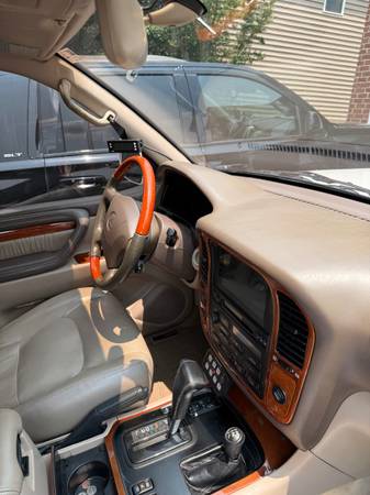 1999 Lexus LX470 - $12,000 (Spring Hill)63621438794755123