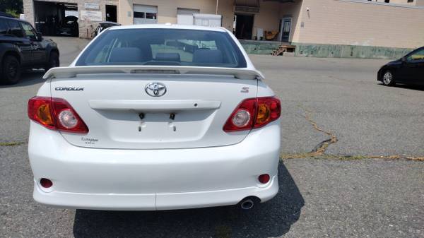 toyota corolla S - $5,999 (Westwood)63618113513731123