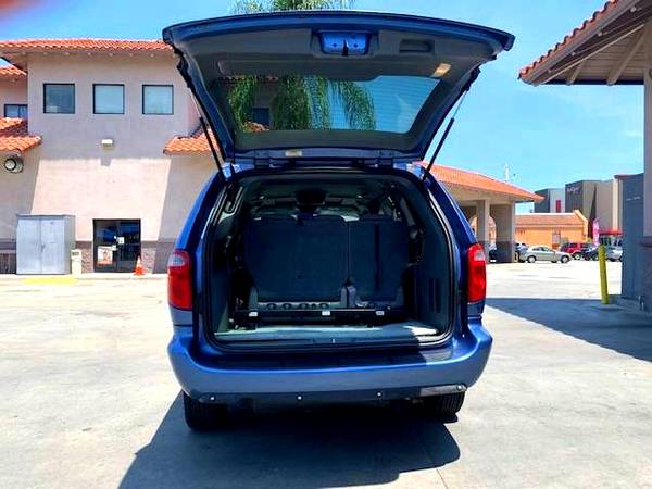 Rampa eléctrica. Furgoneta de movilidad para sillas de ruedas - $13,99563616949150595121