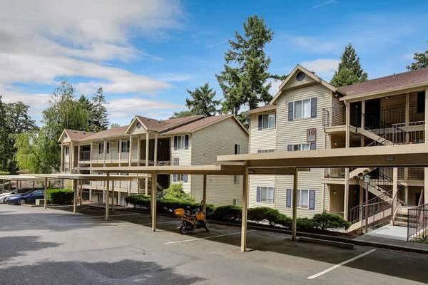 $1,515 / 1br - 677ft2 - Pet Park, Fitness Center, Electronic Thermostat (12200 SE McLoughlin Blvd, Milwaukie, OR)63831398308481123