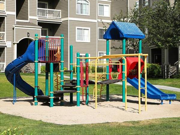 $1,270 / 1br - 782ft2 - Resort-Style Pool, Barbecue and Picnic Areas, Programmable Thermostats64037391019010121