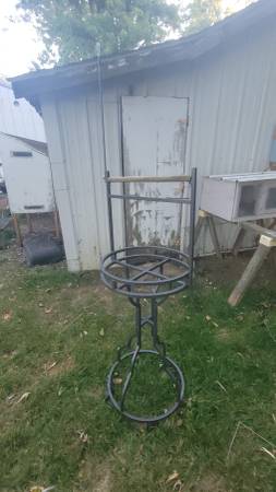Bird Cages & parrot stand (Wheatfield IN)63844235954819123