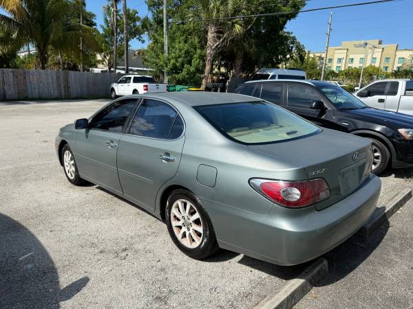 2004 Lexus ES-330 - $1,800 (Dania Beach)63489648714753122