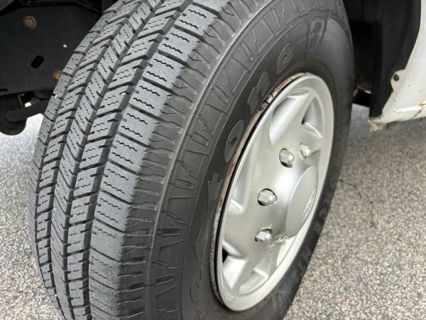 2013 Ford E250 Cargo, 125k - Photo 10