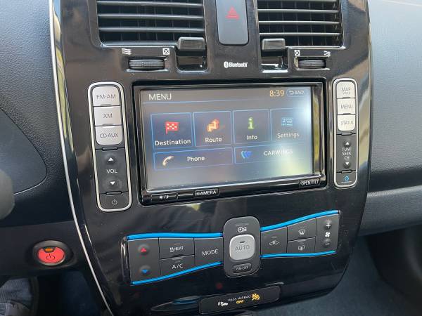 2015 Nissan Leaf ELECTRIC CAR - $5,500 (CALERA)63622051900545124
