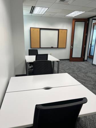 $4,657 Private office suite for up to 30 employees as low as $155 PPPM (Rosemont)63790836769409124