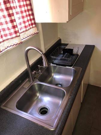 $995 / 1br - ¿Pasante de verano? Habitación privada para estudiante / pasante cerca de USC, excelente ubicación <2 cuadras C (Los Ángeles)63700958182017123