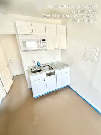 $795 / 300ft2 - ADORABLE SMALL STUDIO IN DESERT HOT SPRING (Palm 2) (DESERT HOT SPRINGS)63686282364675124