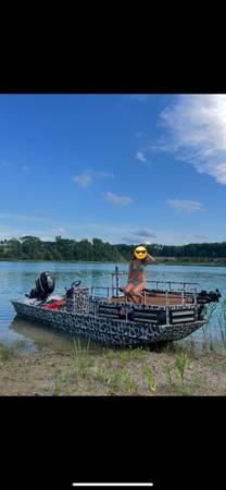 Custom 20/72/92 bowfishing boat 1