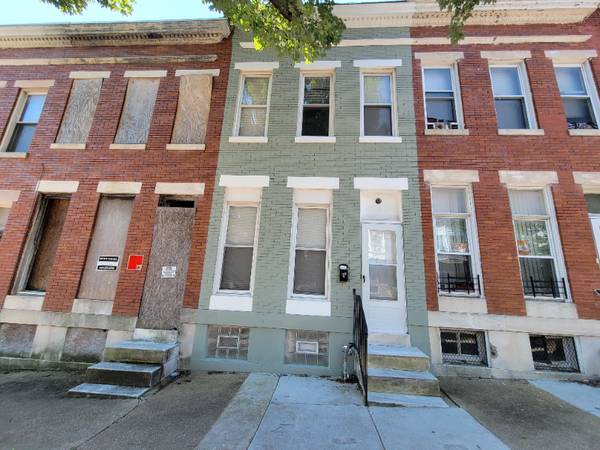 Modern 4 Bed, 2 Bath Townhouse in Baltimore - Available 08/01/2025 - $ 1