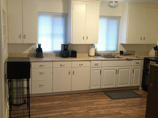 $1,850 / 2br - 0825ft2 - Dos dormitorios - Totalmente amueblado (White Salmon)63820882615171121