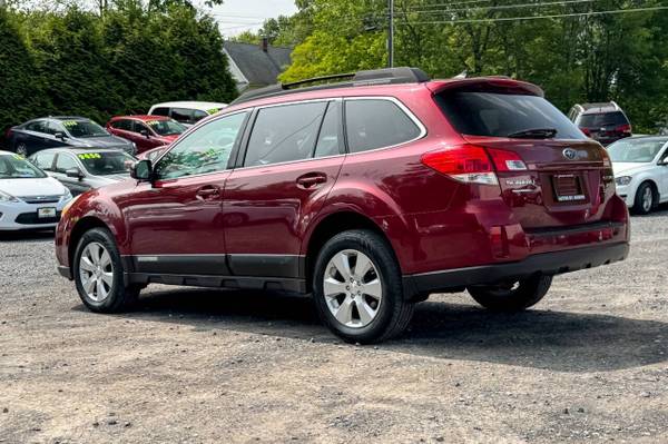 APROBACIÓN RÁPIDA Y FÁCIL DE CRÉDITO 2011 Subaru Outback 2.5i Limited AWD Wag - $9,950 (SOLICITA EN LÍNEA EN WWW.JOEYBANK.COM O HAZ UNA OFERTA EN EFECTIVO)63436938783619124