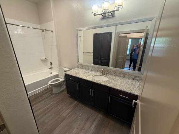$1,026 / 1br - 8000ft2 - 2nd Chance Luxury Apts.  4 weeks Free rent.  Free W/D included. (San antonio)63681044862979124