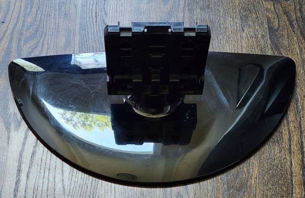 Swivel Pedestal Base Stand LG 37LG30-UD for 32" LG TV 1