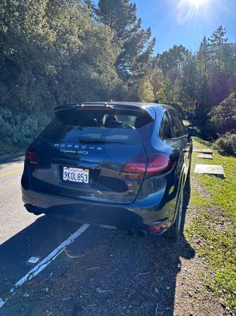 Damaged 2014 Porsche Cayenne GTS, 120k - $14,000 (oakland piedmont / montclair)63613903797379123