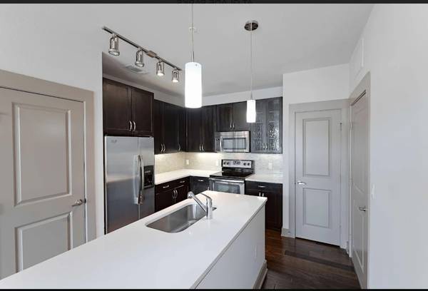 $1,550 / 1br - Apartamento en alquiler, sin contrato, sin depósito en Euless (Euless)63867602061059120