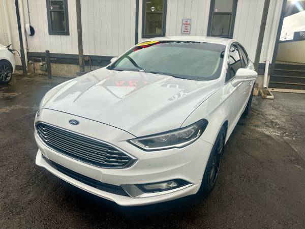 Ford Fusion SE AWD 2.0L I4 F DOHC 16V de 2017 - $9,999 (Key Auto Denver 303-960-2027)63612236485635121