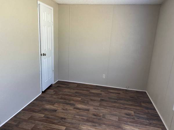 $2,400 / 3br - Nice 3/2 Mobile Home on one acre (Chipley)63813013282433121