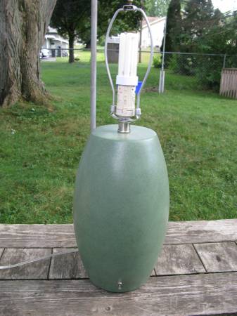 Lámpara maravillosa verde de luz de mesa - $15 (Waukesha)63470635327363122