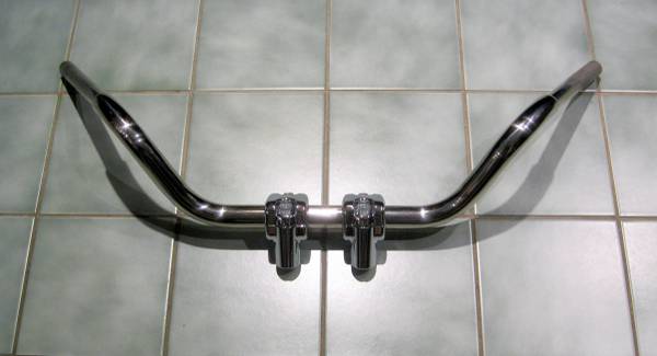 OEM Harley Davidson Fatboy 1 1/4" handlebars with Chrome Risers 1