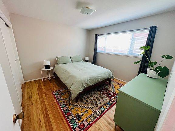$1,400 / 2br - Bright 2BR Duplex | Hardwood Floors | Near BART & Dimond District (Sausal Creek)63797037613313122