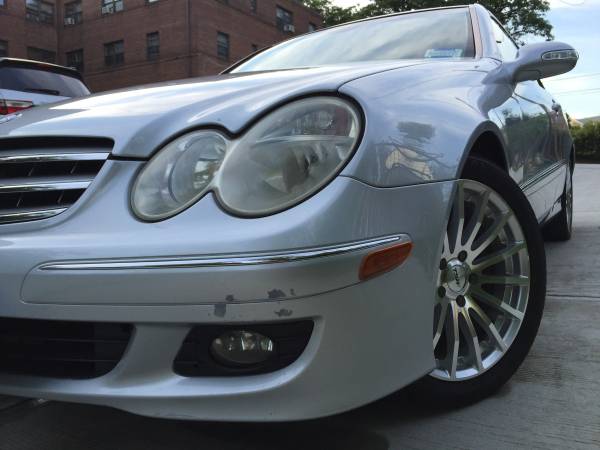 Mercedes Benz CLK 350 - $6,000 (Washington, DC)63616569544449124