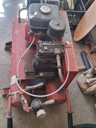 Air compressor - $200 (Modesto)63470290018945123