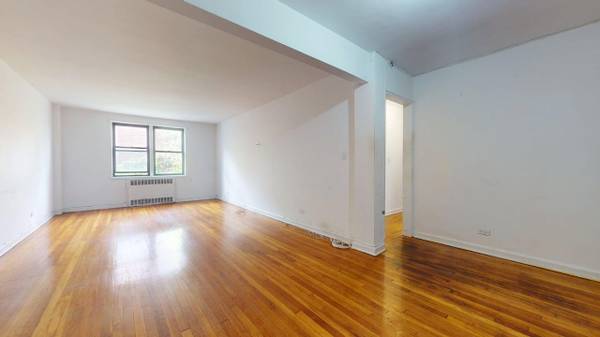 $379,000 / 2br - FIRESALE OPPORTUNITY! XLG MODERN 2BR CO-OP IN FOREST HILLS NEAR SUBWAY (Forest Hills)63854481770115121