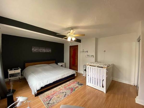 $1,700 / 3br - 750ft2 - Unit is clean, spacious, has a great backyard (Framingham)64213540125315124