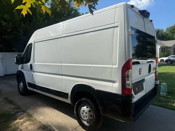 2020 Ram Promaster 1500 high roof - $17,500 (Louisville)63621764971521121