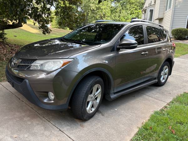 2013 Toyota RAV4 1