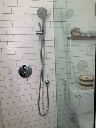$1,780 / 1br - Bonita cabaña privada en la playa. (Santa Mónica)63700899570177122