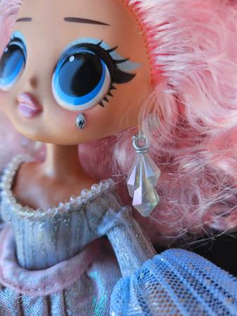 L.O.L. Surprise! O.M.G. Crystal Star 2019 Collector Edition Fashion Do - $25 (Tacoma)63471374374403124