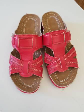 red  sandals new 1